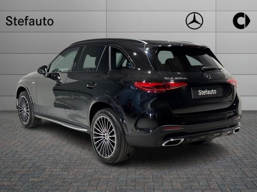Mercedes-Benz GLC nuova a Bologna (5)