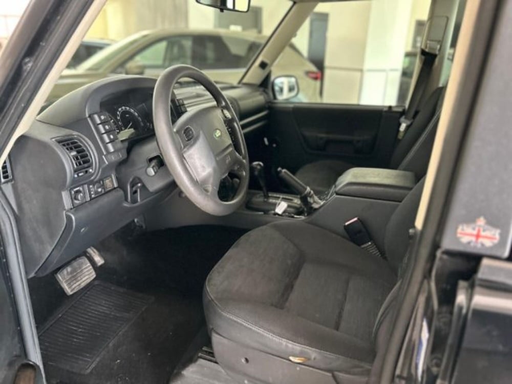 Land Rover Discovery usata a Modena (10)