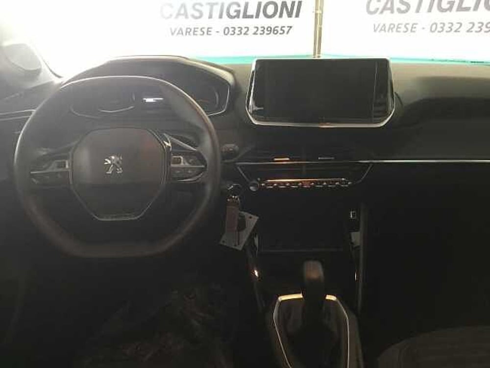 Peugeot 208 usata a Varese (11)
