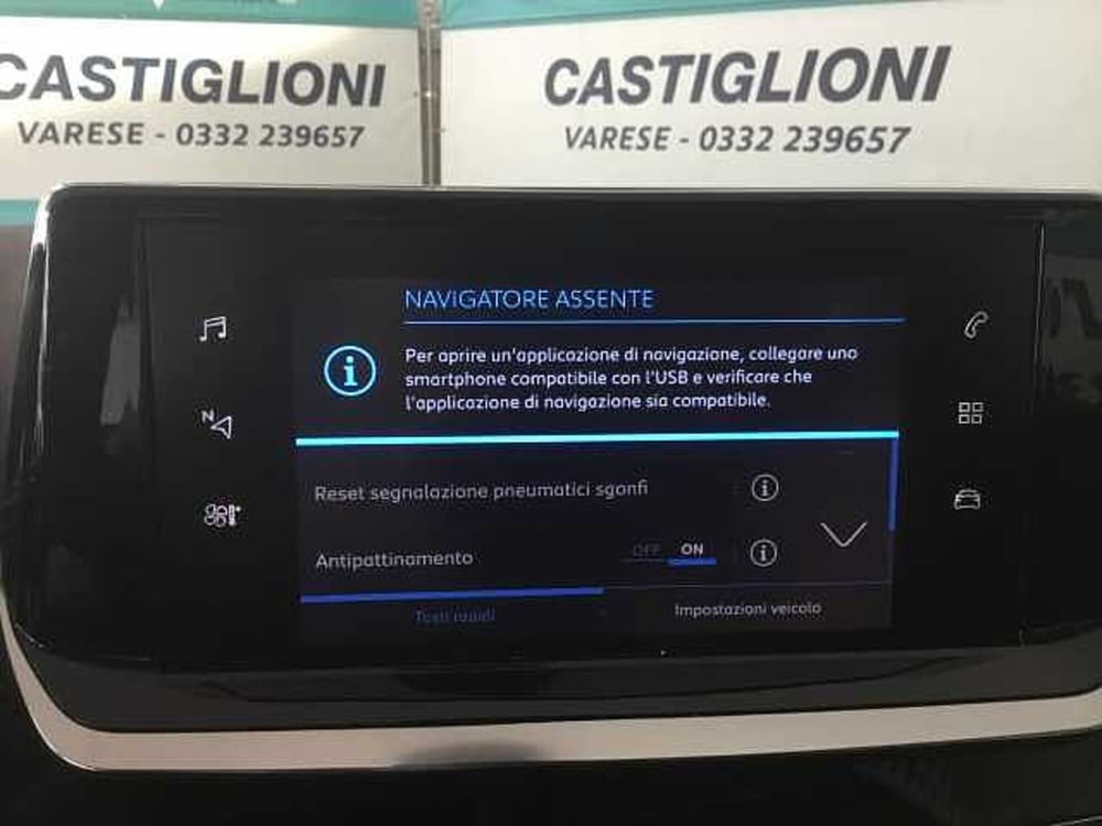 Peugeot 208 usata a Varese (13)