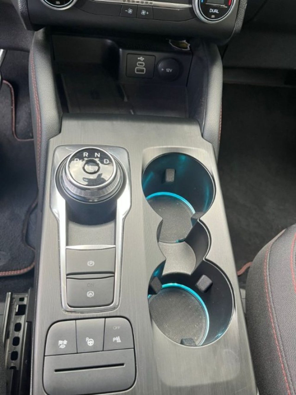 Ford Kuga usata a Lodi (11)