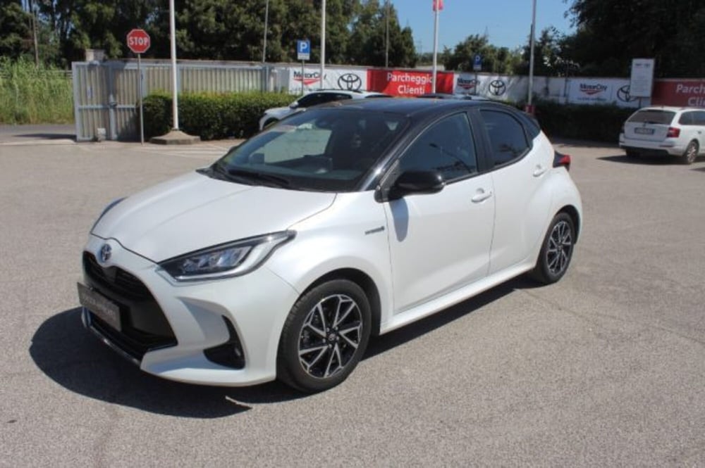 Toyota Yaris usata a Roma
