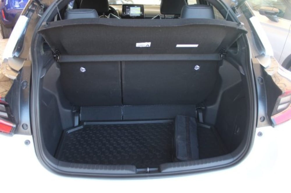 Toyota Yaris usata a Roma (11)