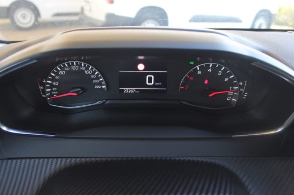Peugeot 208 usata a Roma (13)