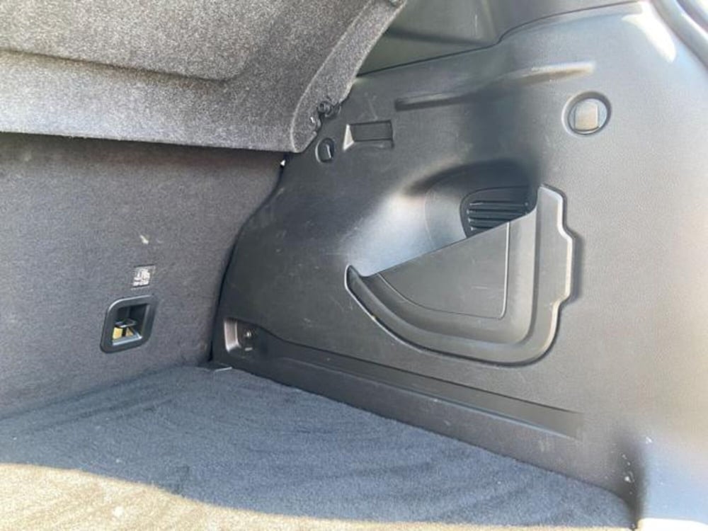 Jeep Renegade usata a Firenze (19)