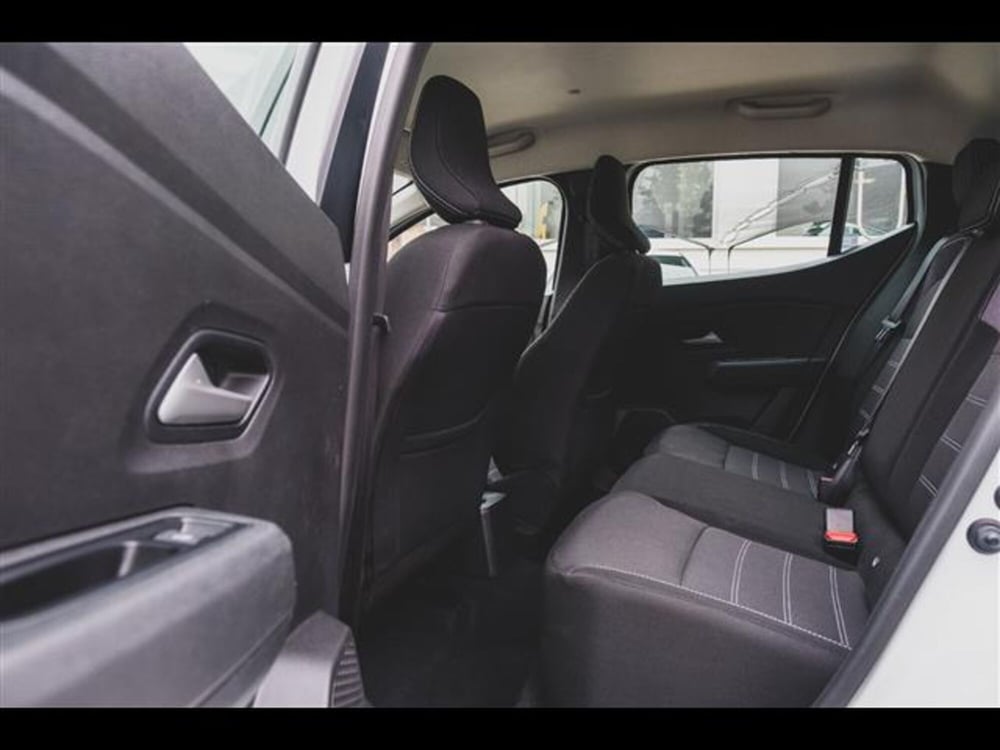 Dacia Sandero Streetway usata a Pavia (15)