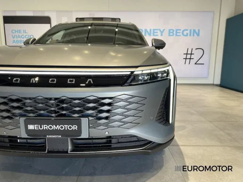 Omoda Omoda 9 SHS-P nuova a Bari (2)