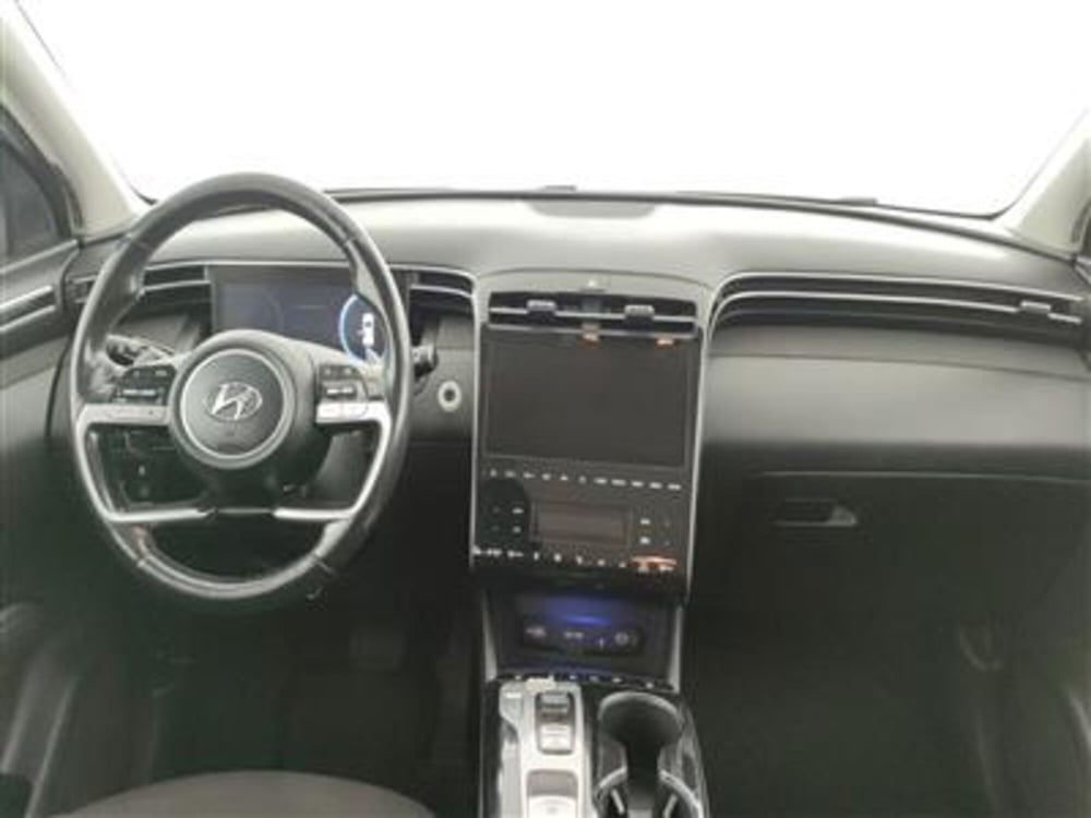 Hyundai Tucson usata a Bari (15)