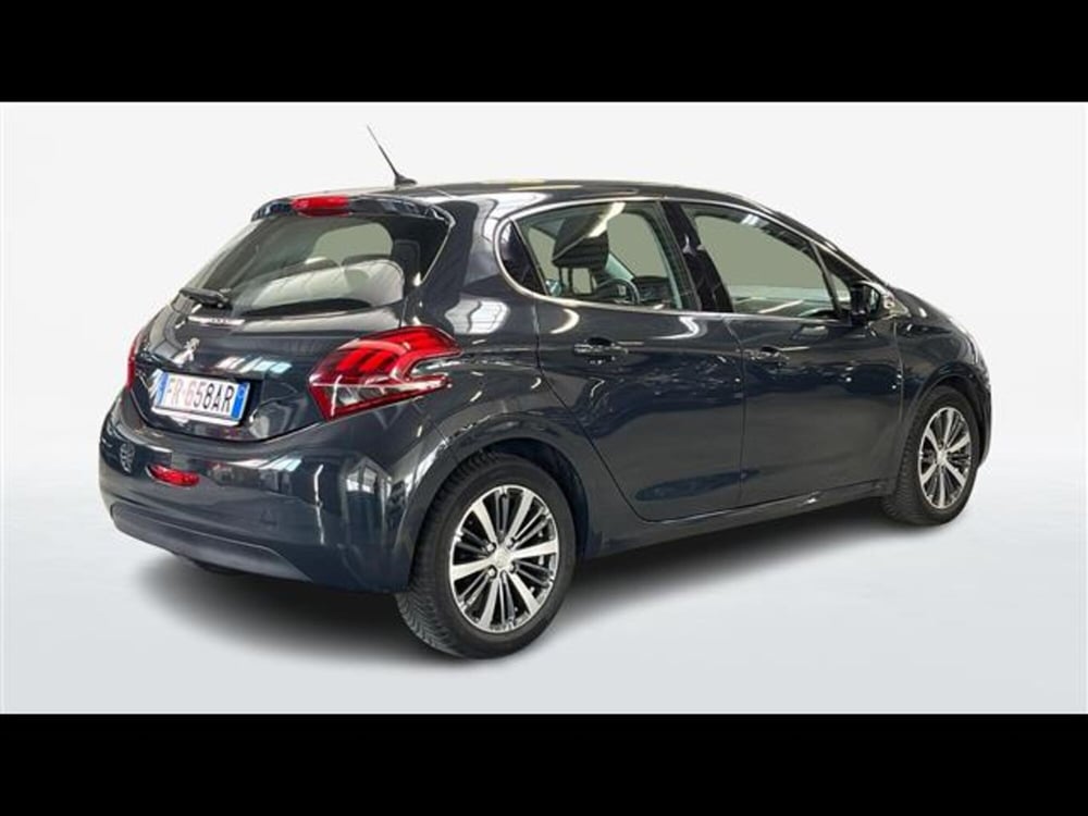 Peugeot 208 usata a Treviso (2)