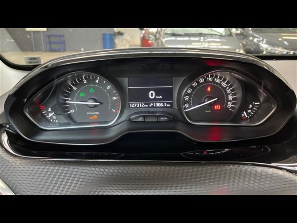 Peugeot 208 usata a Treviso (5)