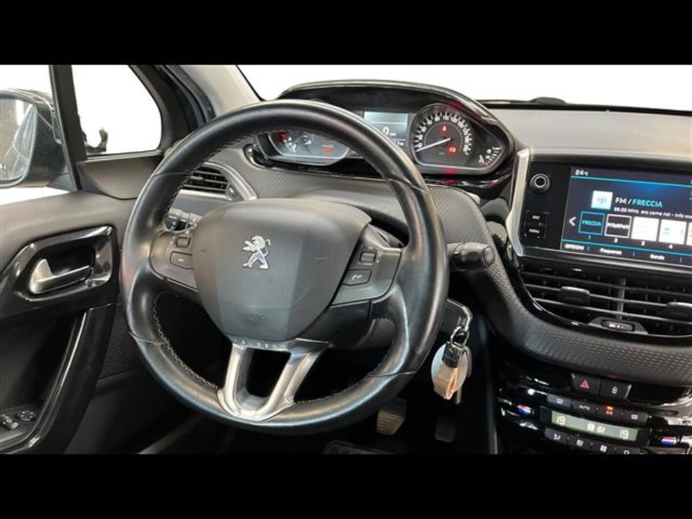 Peugeot 208 usata a Treviso (7)