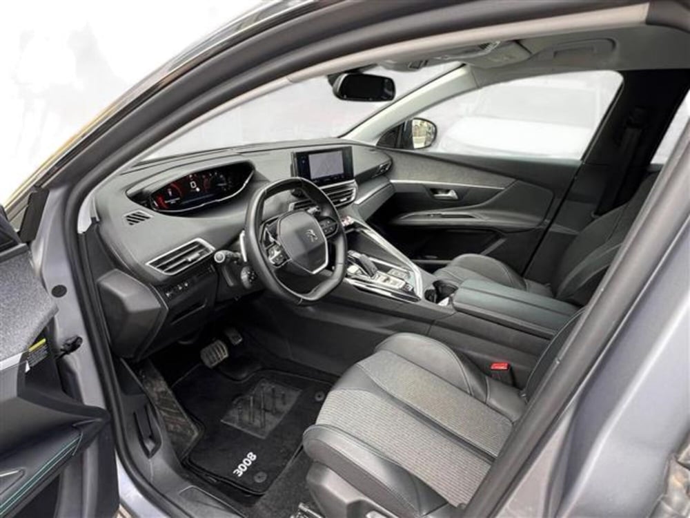 Peugeot 3008 usata a Livorno (9)