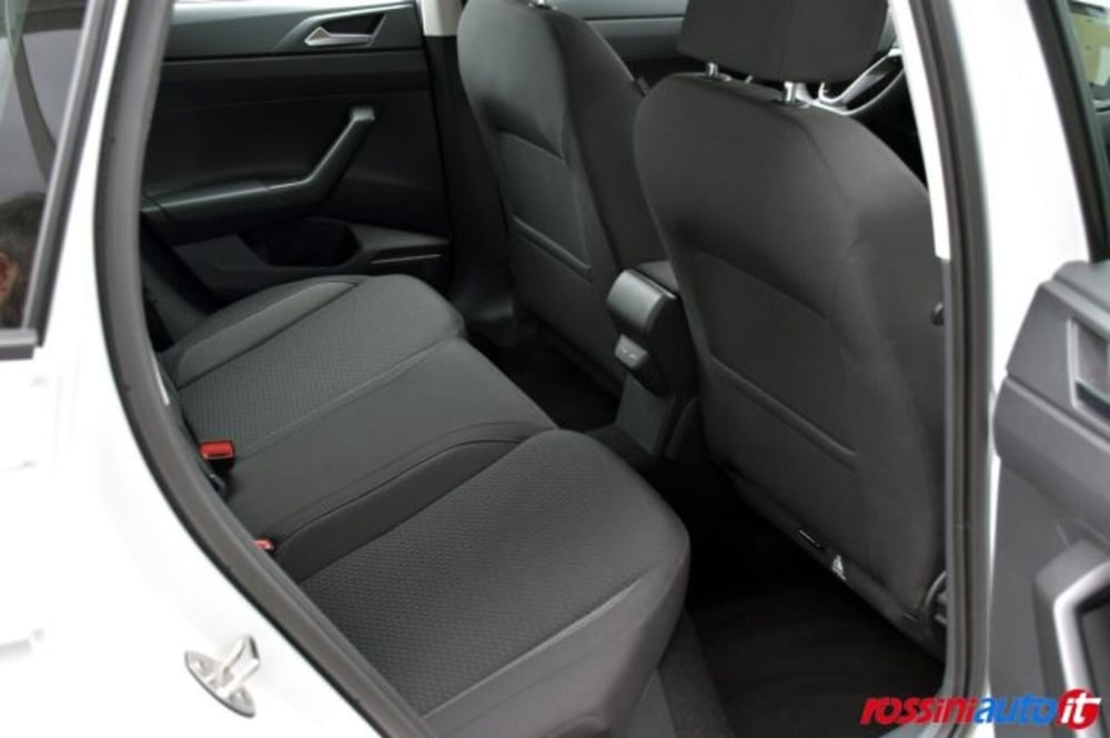 Volkswagen Taigo usata a Brescia (13)