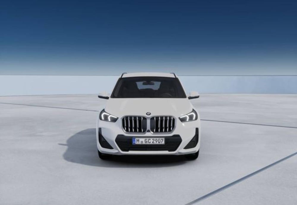 BMW X1 nuova a Modena (3)