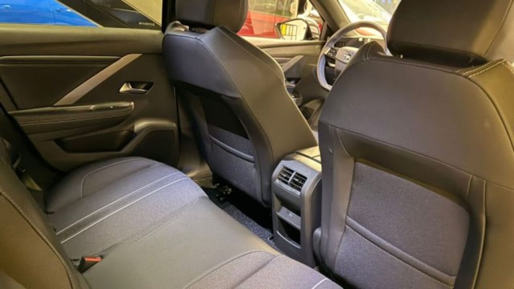 Opel Astra Station Wagon nuova a Ancona (6)