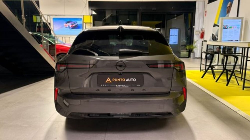 Opel Astra Station Wagon nuova a Ancona (7)