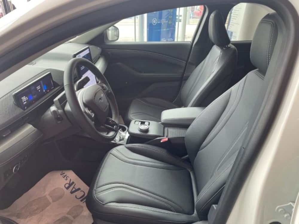 Ford Mustang Mach-E nuova a Cuneo (15)