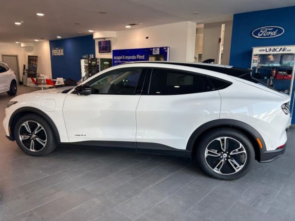 Ford Mustang Mach-E nuova a Cuneo (7)