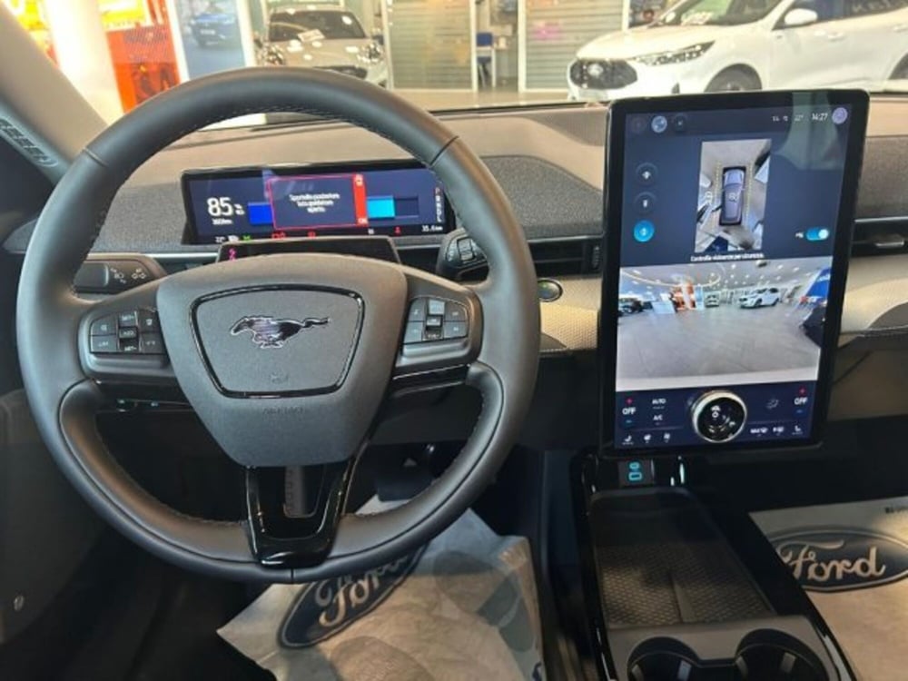 Ford Mustang Mach-E nuova a Cuneo (8)