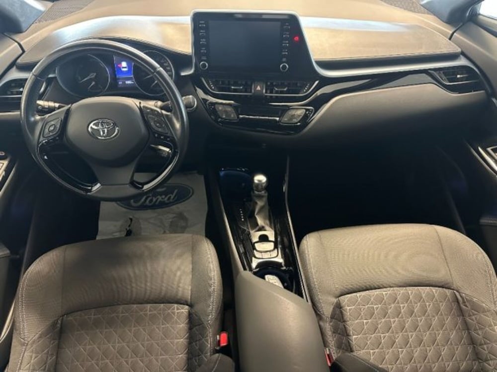 Toyota Toyota C-HR usata a Cuneo (10)