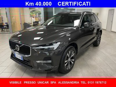 Volvo XC60 B4 Geartronic Momentum del 2022 usata a Alba
