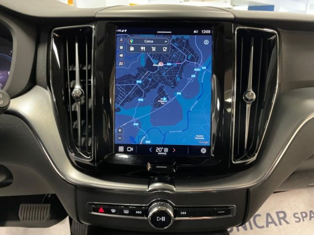 Volvo XC60 usata a Cuneo (10)