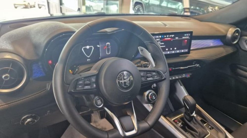 Alfa Romeo Tonale nuova a Modena (6)