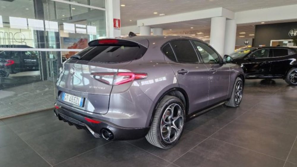 Alfa Romeo Stelvio usata a Modena (4)