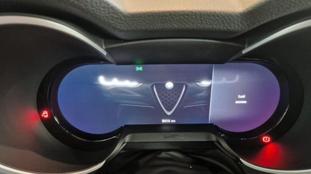 Alfa Romeo Stelvio usata a Modena (6)