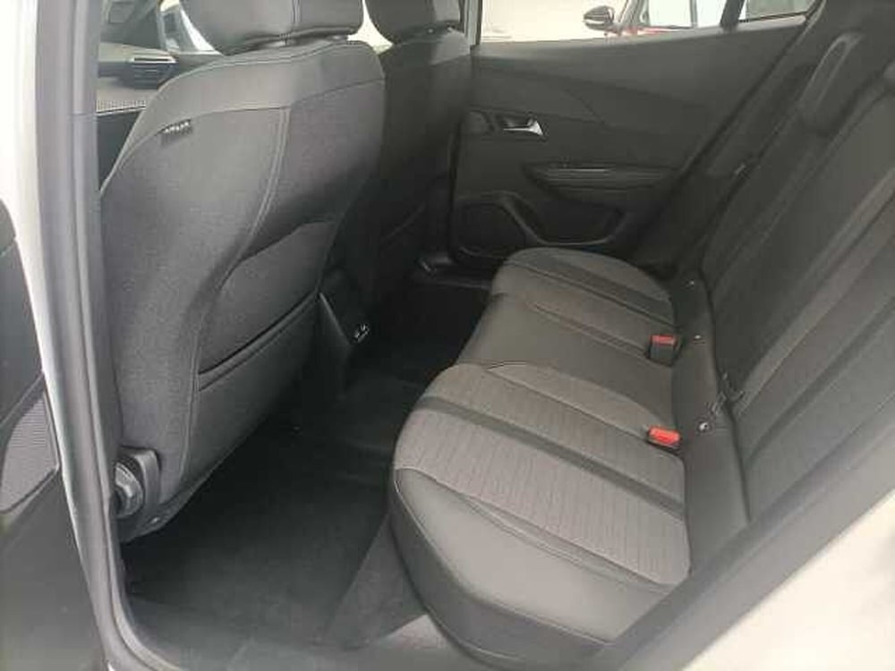 Peugeot 2008 usata a Venezia (18)