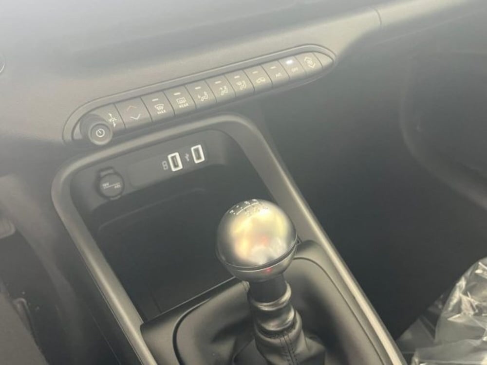 Jeep Avenger nuova a Trapani (15)