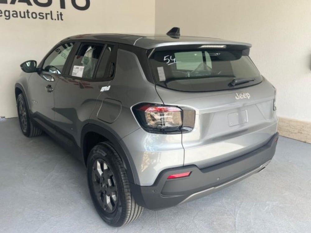 Jeep Avenger nuova a Trapani (5)