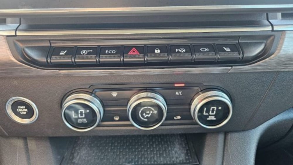 Nissan Townstar usata a Lucca (15)