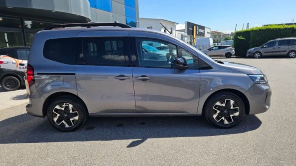 Nissan Townstar usata a Lucca (3)