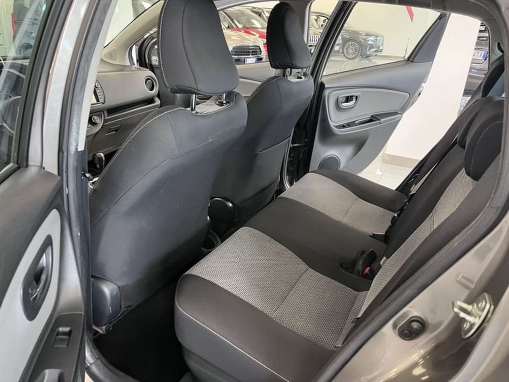 Toyota Yaris usata a Prato (10)