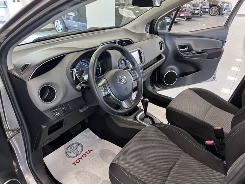 Toyota Yaris usata a Prato (7)