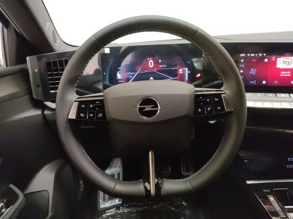 Opel Astra nuova a Teramo (17)