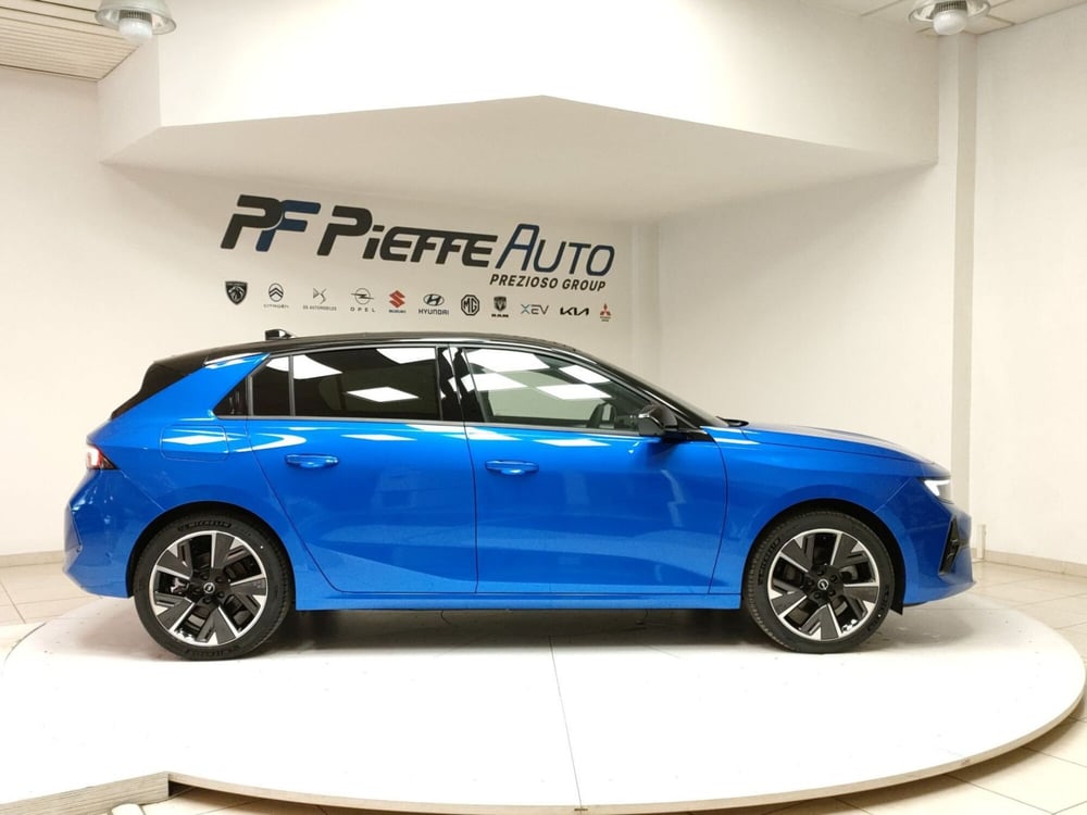 Opel Astra nuova a Teramo (5)