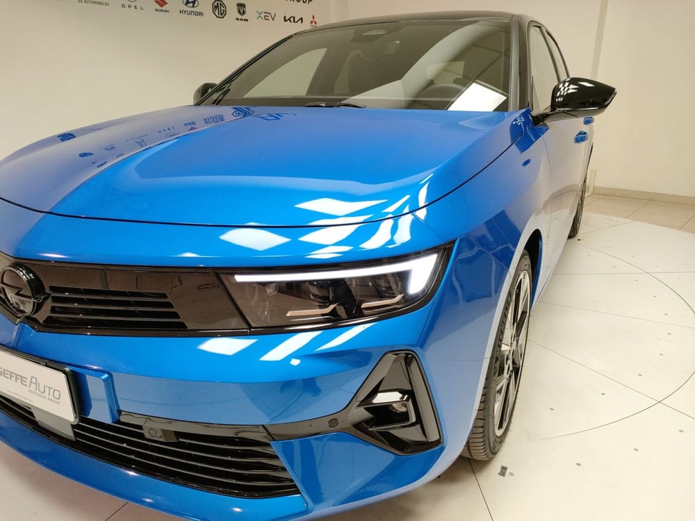 Opel Astra nuova a Teramo (8)