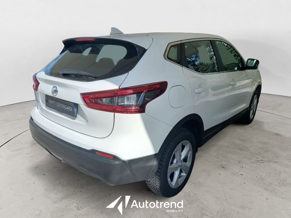 Nissan Qashqai usata a Bari (2)