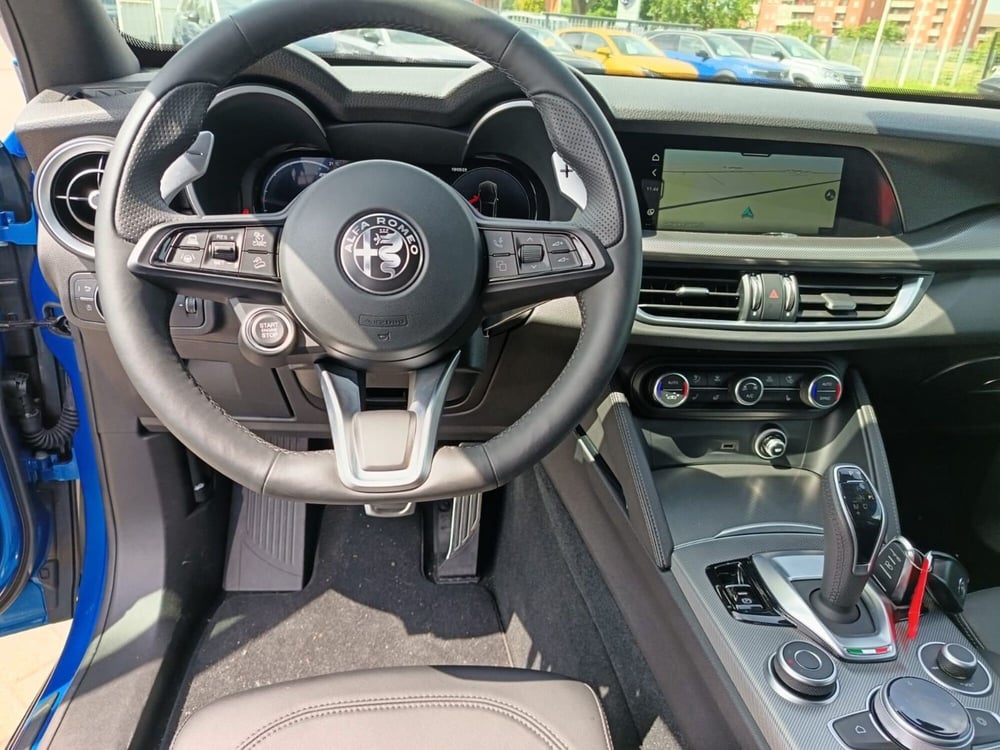 Alfa Romeo Stelvio nuova a Alessandria (19)