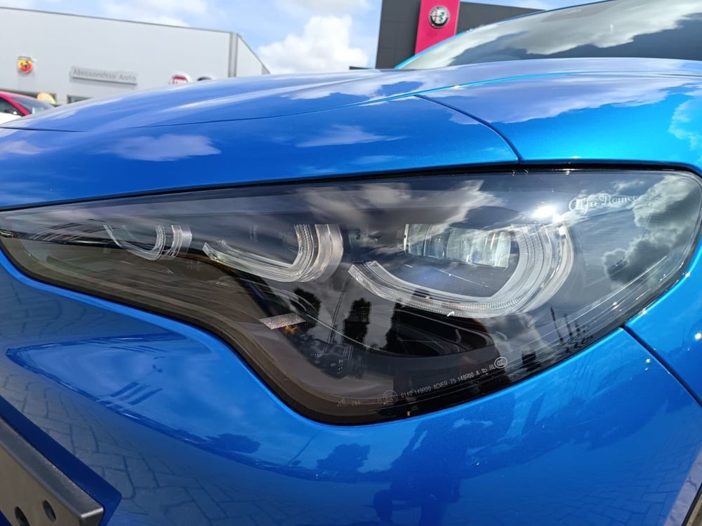 Alfa Romeo Stelvio nuova a Alessandria (9)