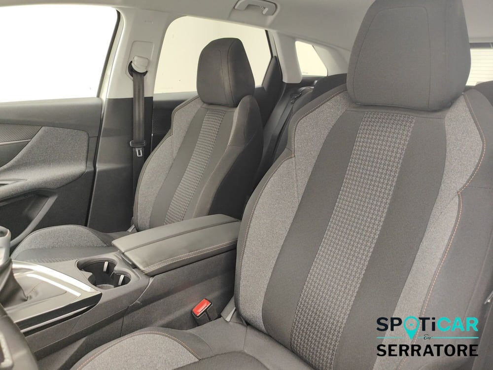 Peugeot 3008 usata a Como (13)