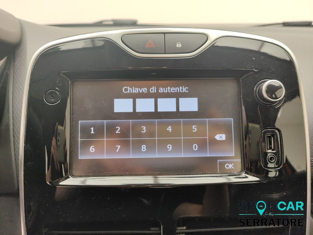 Renault Clio Sporter usata a Como (11)