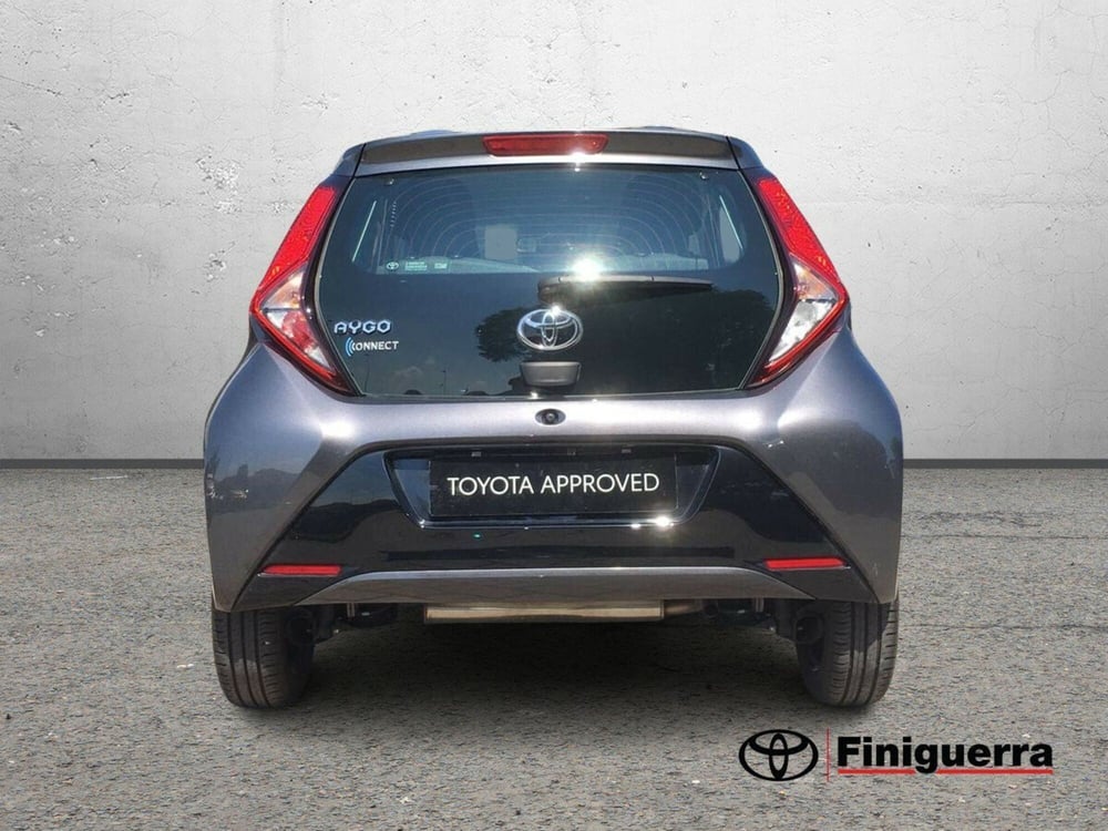 Toyota Aygo usata a Lecco (3)