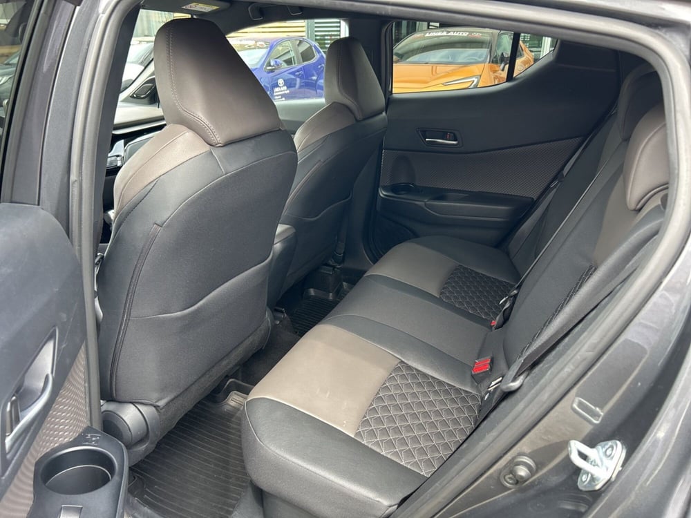 Toyota Toyota C-HR usata a Piacenza (11)