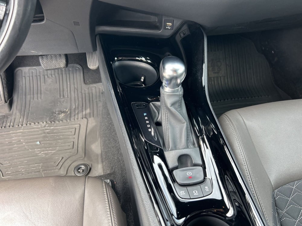 Toyota Toyota C-HR usata a Piacenza (14)