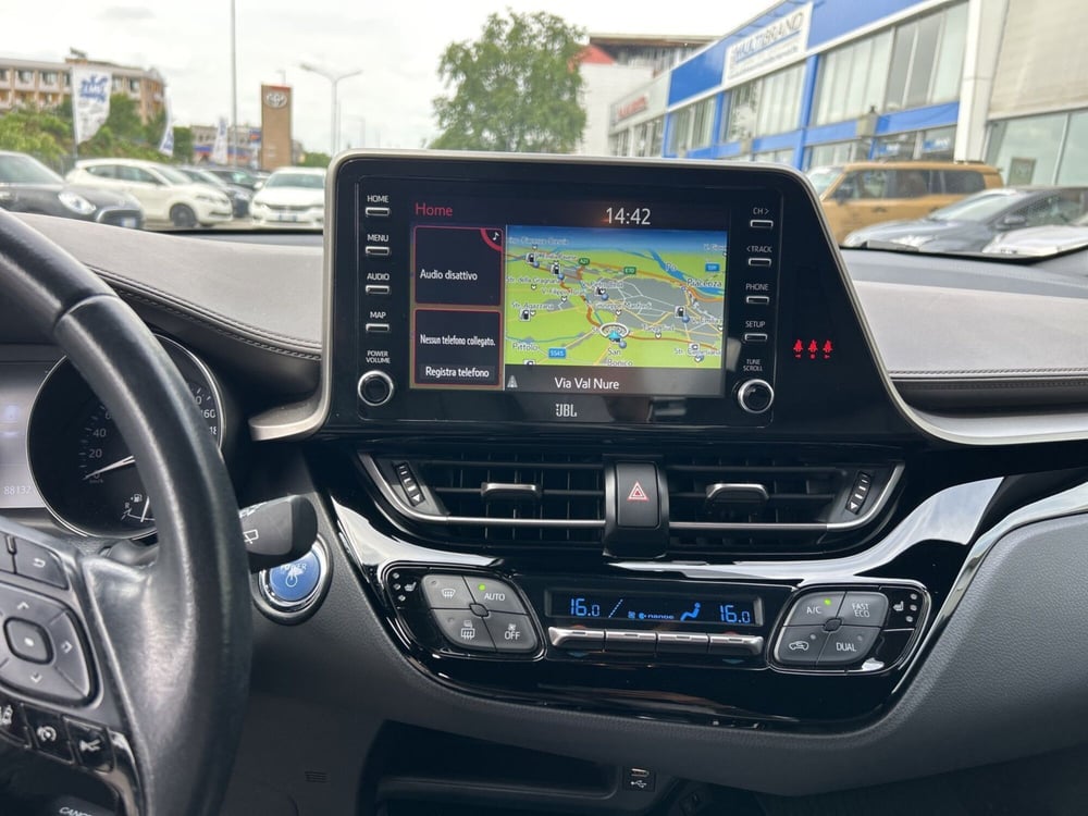 Toyota Toyota C-HR usata a Piacenza (15)