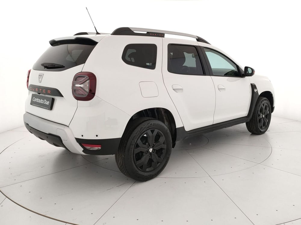 Dacia Duster usata a Caserta (5)