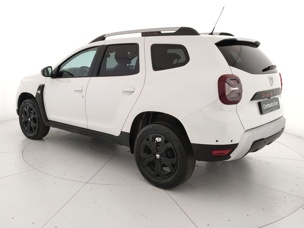 Dacia Duster usata a Caserta (7)